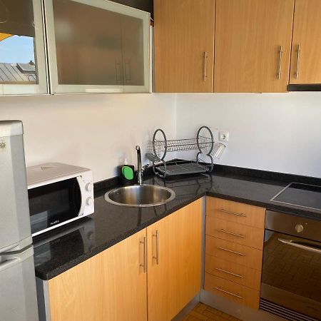 Apartamento com patio na rua principal da cidade Porto Exterior foto